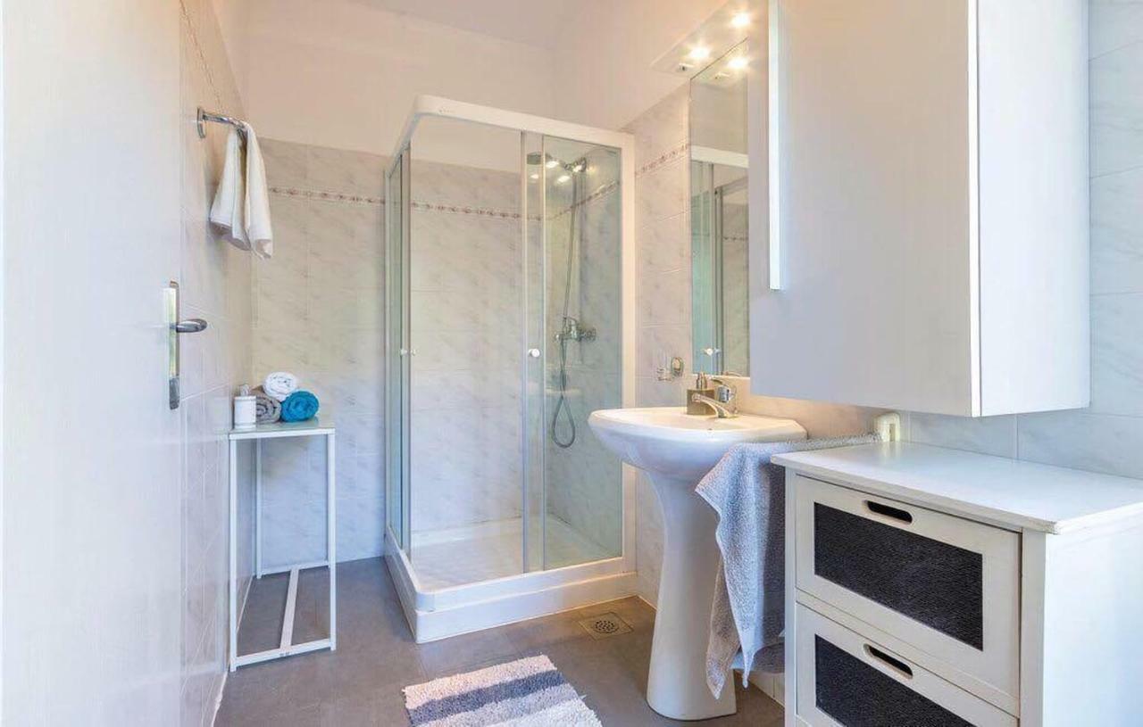 Apartman Eta Appartamento Pola Esterno foto