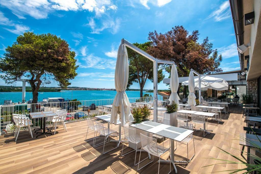 Apartman Eta Appartamento Pola Esterno foto
